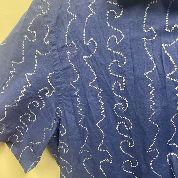 Perry Ellis Button Down - Picture 2 of 4